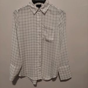 Womens Top WHO WHAT WEAR NWOT